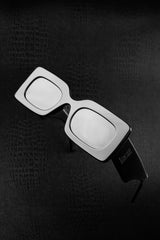 ÓCULOS RETANGULAR LENTE PRETA - acetato italiano (55)