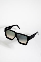 ÓCULOS MASCARA PRETO LENTE DEGRADE - acetato italiano (88)